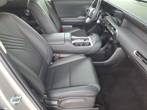 Used 2026 Hyundai Palisade SEL FWD image 19