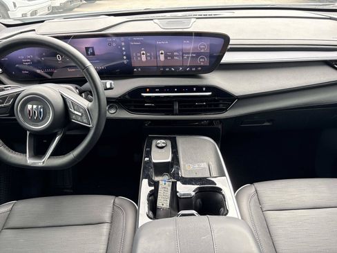 Used 2026 Buick Enclave Sport Touring w/ Power Package FWD image 29