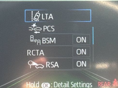 Used 2023 Toyota RAV4 XLE FWD image 19