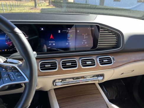 Certified 2025 Mercedes-Benz GLE 350 4MATIC image 31