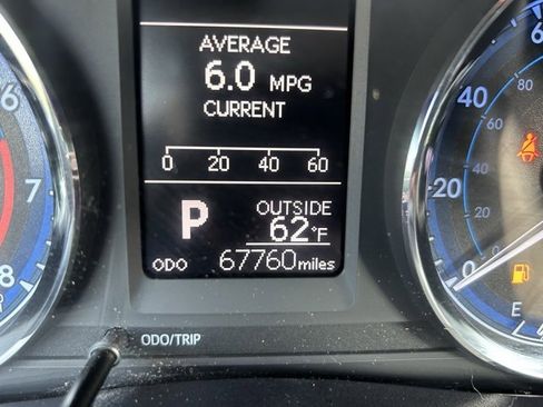 Used 2018 Toyota Corolla LE image 13