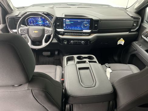 Certified 2022 Chevrolet Silverado 1500 LT image 4