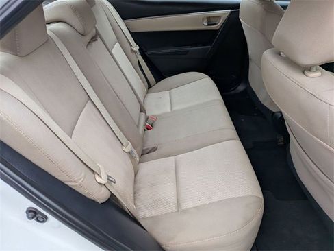 Used 2015 Toyota Corolla LE image 27