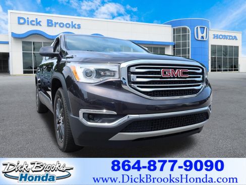 Used 2018 GMC Acadia SLT w/ LPO, Floor Liner Package FWD image 1