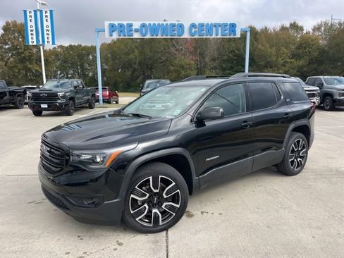 Used 2019 GMC Acadia SLT w/ Black Edition image 2