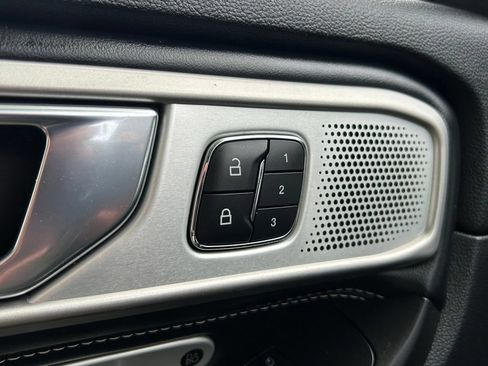 Used 2020 Ford Explorer ST w/ ST Street Pack AWD/4WD image 36