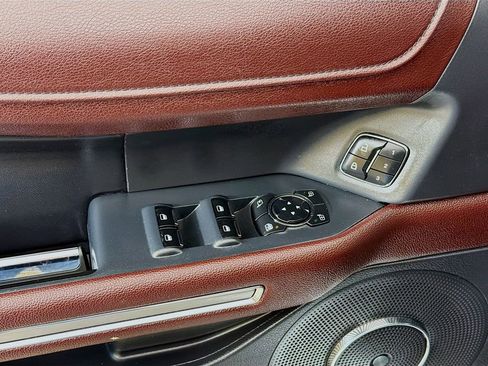 Used 2024 Ford Expedition Limited image 34