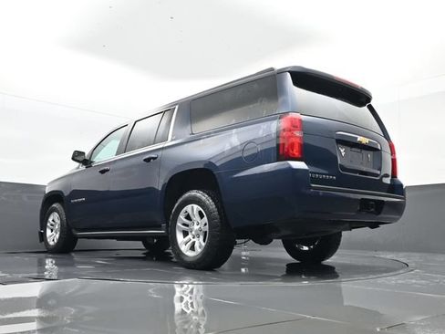 Used 2017 Chevrolet Suburban LT AWD/4WD image 26