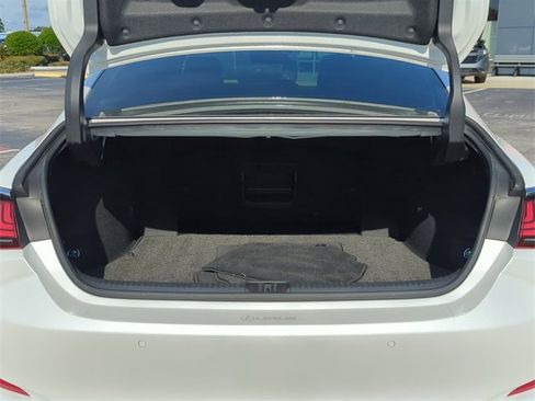 Used 2023 Lexus ES 350 Ultra Luxury image 15