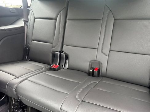 New 2026 GMC Yukon Denali w/ Denali Reserve Package image 15