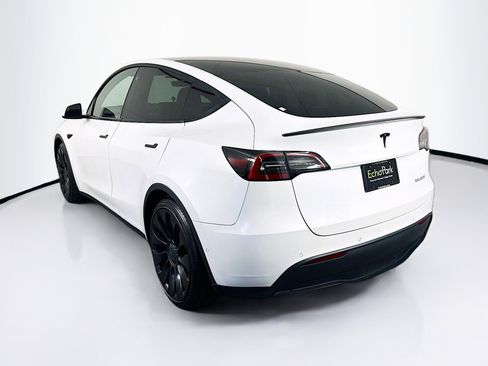 Used 2022 Tesla Model Y Performance AWD/4WD image 5