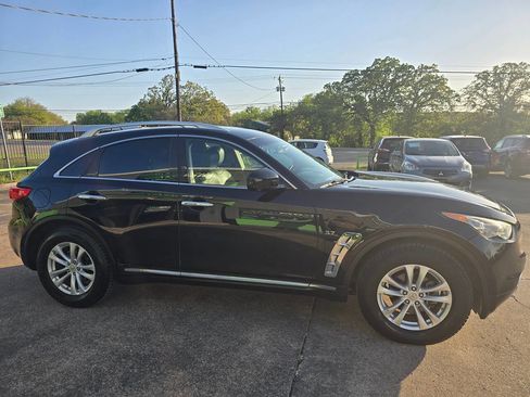 Used 2015 INFINITI QX70 AWD w/ Premium Package image 16