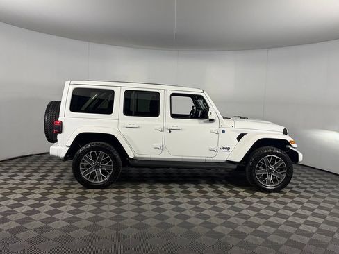 Used 2024 Jeep Wrangler High Altitude AWD/4WD image 7