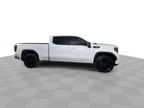 Used 2023 GMC Sierra 1500 Elevation w/ X31 Off-Road Package AWD/4WD image 9