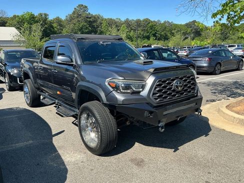 Used 2021 Toyota Tacoma TRD Off-Road w/ Technology Package AWD/4WD image 1