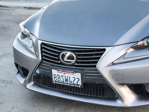 Used 2016 Lexus IS 200t w/ Navigation System Package RWD image 6