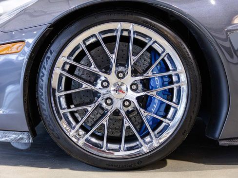 Used 2009 Chevrolet Corvette ZR1 w/ Preferred Equipment Group RWD image 49