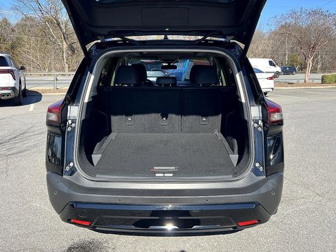 Certified 2023 Nissan Rogue SV w/ SV Premium B Package image 15