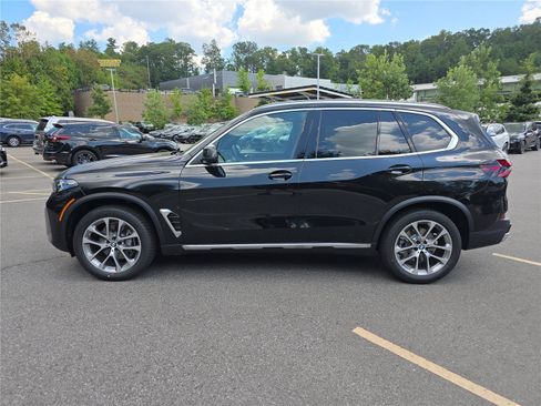 New 2026 BMW X5 xDrive40i w/ Climate Comfort Package AWD/4WD image 6