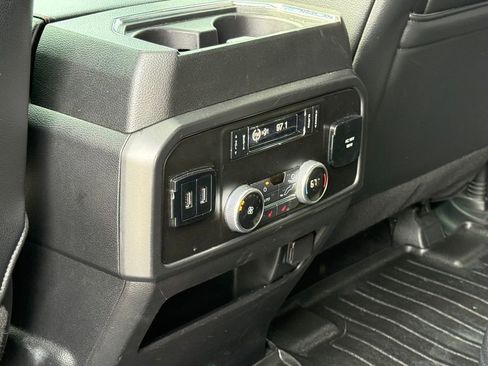 Used 2019 Ford Expedition Limited w/ Equipment Group 303A image 16