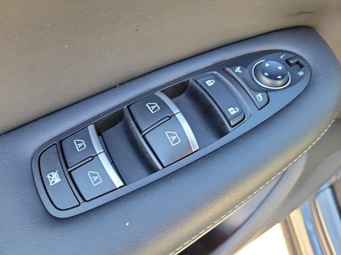 Used 2023 INFINITI QX55 Luxe w/ Cargo Package AWD/4WD image 22