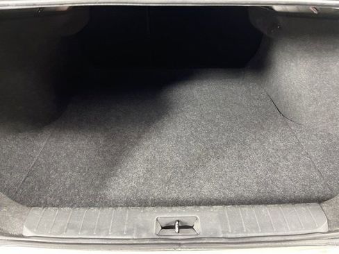 Used 2024 Nissan Sentra SV FWD image 41