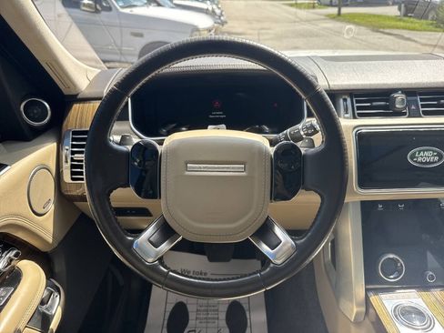 Used 2018 Land Rover Range Rover HSE AWD/4WD image 18