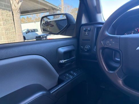 Used 2019 Chevrolet Silverado 2500 W/T w/ WT Convenience Package image 19