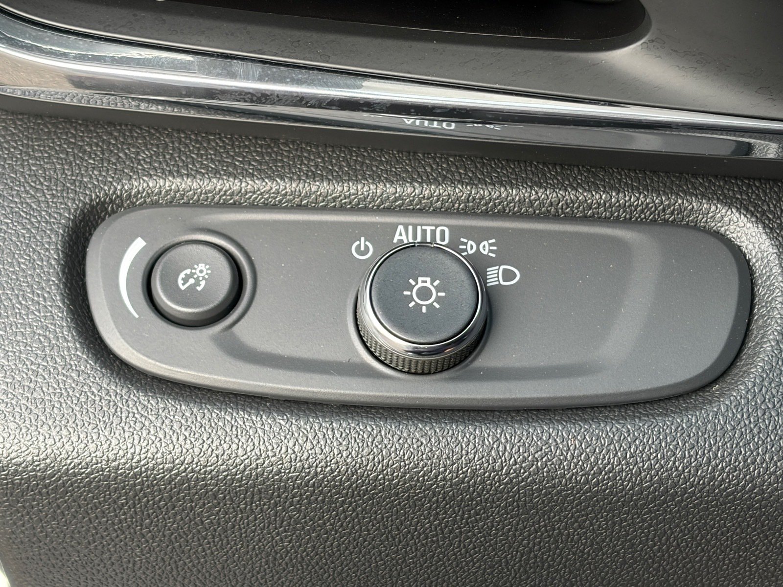 Used 2026 Buick Envista Sport Touring FWD image 19