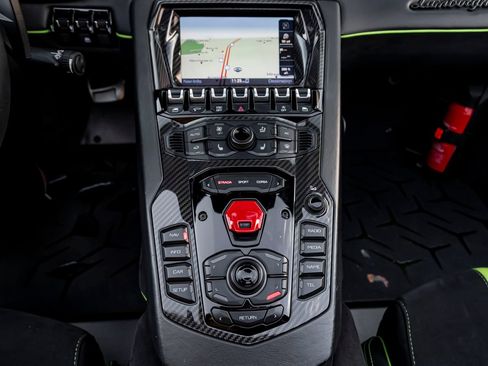 Used 2016 Lamborghini Aventador LP 750-4 Superveloce AWD/4WD image 24
