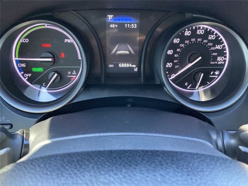 Used 2022 Toyota Camry SE image 13