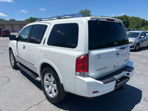 Used 2014 Nissan Armada SL w/ Moonroof Package AWD/4WD image 8