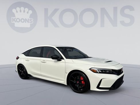 Used 2024 Honda Civic Type R image 10