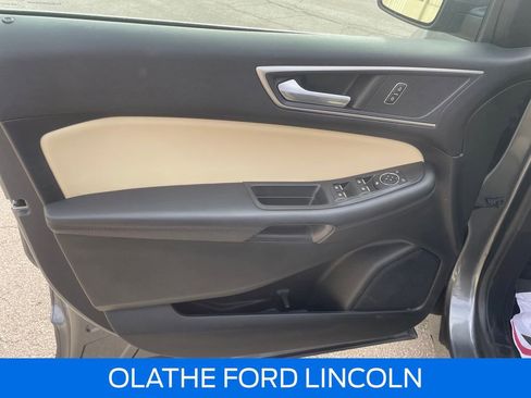 Used 2023 Ford Edge SEL w/ Convenience Package image 19