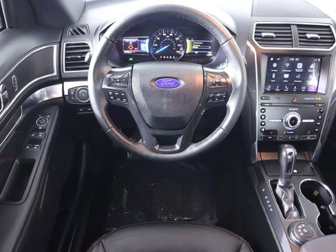 Used 2019 Ford Explorer Sport AWD/4WD image 34
