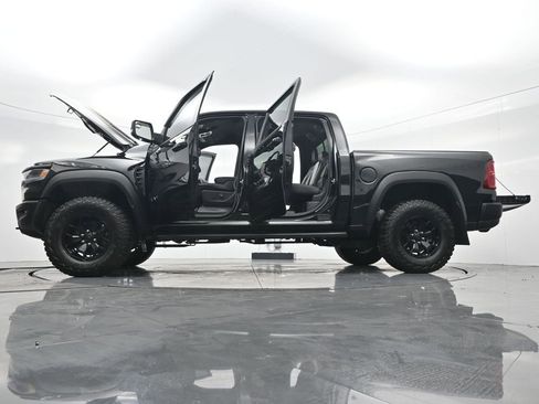 Used 2025 RAM 1500 RHO image 45