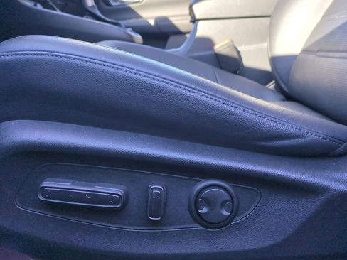 Used 2025 Honda CR-V EX-L image 19