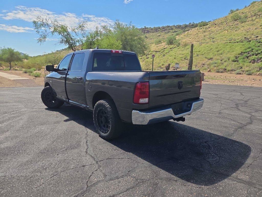 Used 2019 RAM 1500 Classic SLT w/ Luxury Group RWD image 7
