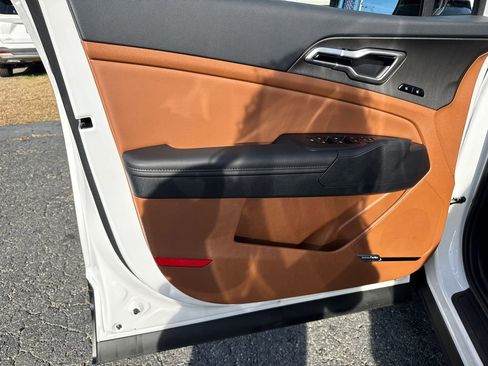 New 2026 Kia Sportage X-Line image 11