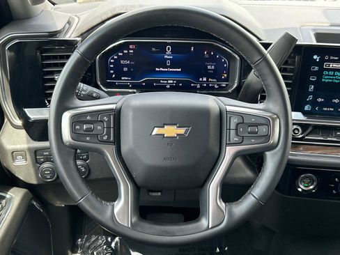 Used 2024 Chevrolet Silverado 1500 LT w/ Protection Package image 7