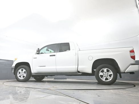 Used 2016 Toyota Tundra SR5 w/ SR5 Upgrade Package image 54