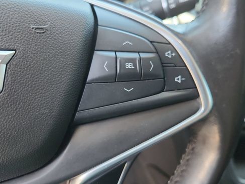 Used 2018 Cadillac XT5 Luxury AWD/4WD image 24