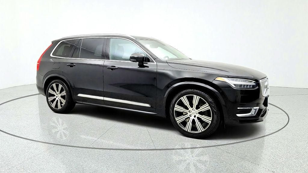 Used 2024 Volvo XC90 T8 Ultimate w/ Lounge Package AWD/4WD image 3