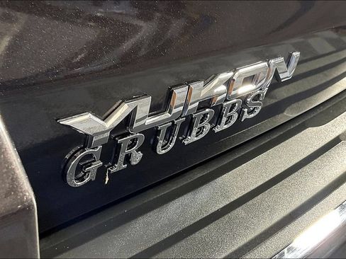 Used 2016 GMC Yukon Denali w/ Open Road Package AWD/4WD image 30