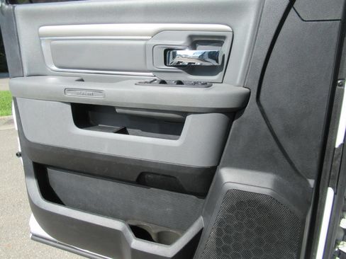 Used 2019 RAM 1500 Big Horn AWD/4WD image 20