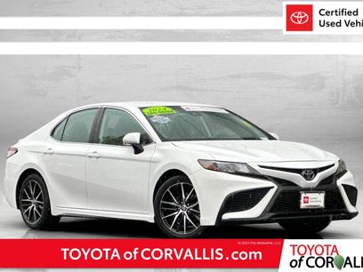 Used 2024 Toyota Camry SE