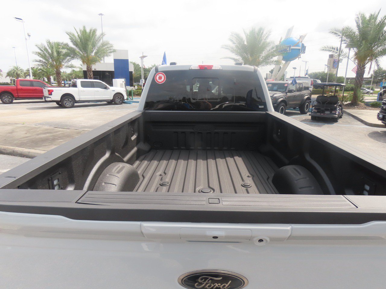 New 2026 Ford F350 Lariat w/ Black Appearance Package AWD/4WD image 14