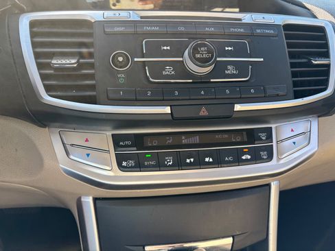 Used 2013 Honda Accord LX image 14