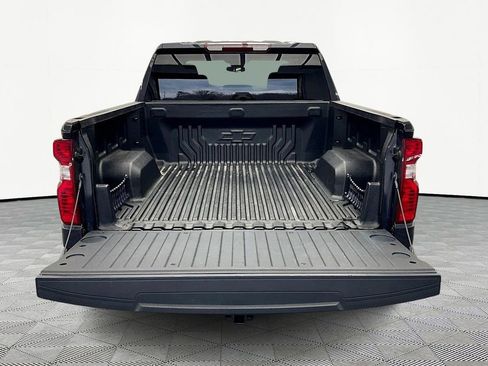 Used 2024 Chevrolet Silverado 1500 LT image 18