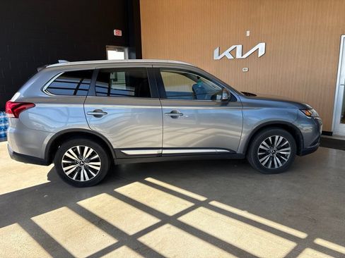 Used 2020 Mitsubishi Outlander SEL AWD/4WD image 15